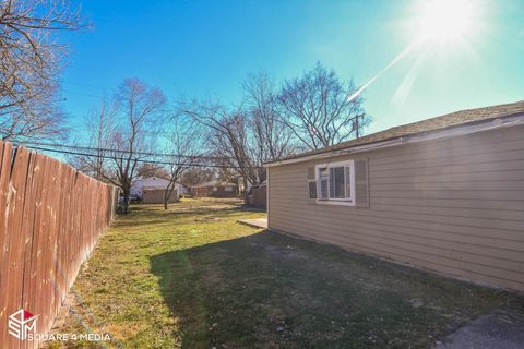 A home in Dearborn Heights