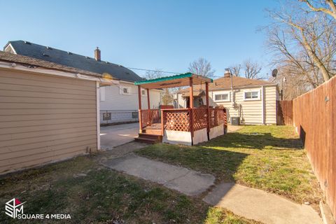 A home in Dearborn Heights