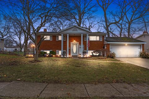 A home in Waterford Twp