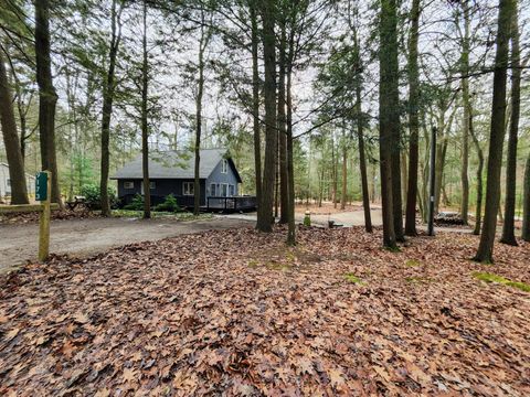 A home in Benona Twp