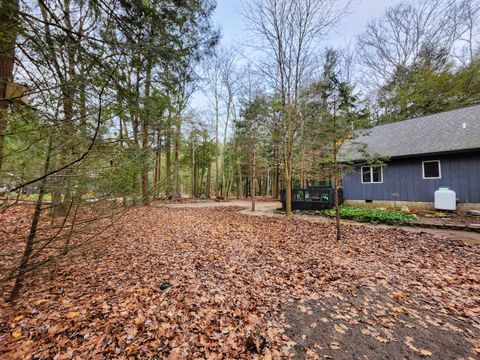 A home in Benona Twp