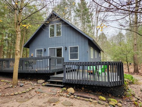 A home in Benona Twp