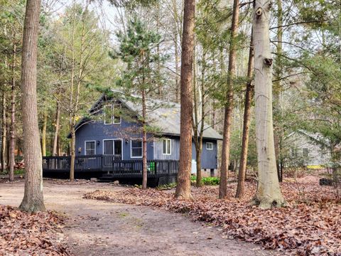 A home in Benona Twp