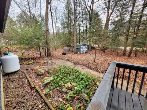 A home in Benona Twp