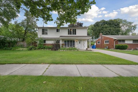 A home in Warren