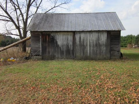 A home in Waverly Twp