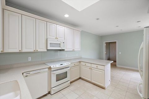 A home in ChesterfieldTownship_Macomb