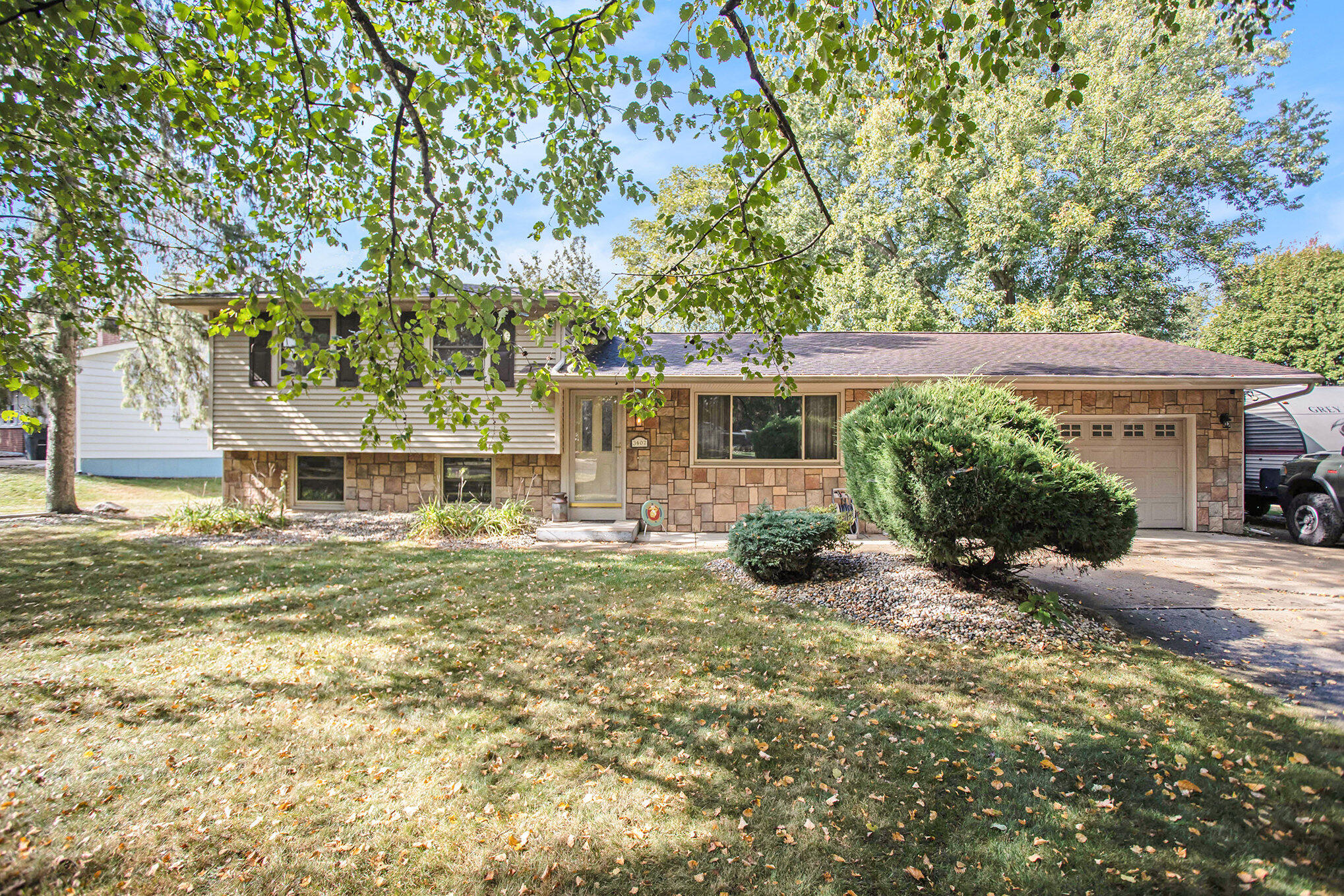 Battle Creek, Michigan 49015, United States, 3 Bedrooms Bedrooms, ,2 BathroomsBathrooms,Residential,Pending,41823 Battle Creek, Michigan 49015, United States, 3 Bedrooms Bedrooms, ,2 BathroomsBathrooms,Residential,Pending,41823