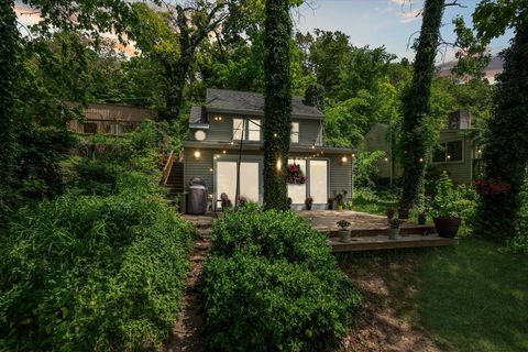 A home in Putnam Twp