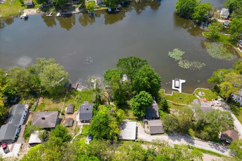 A home in Putnam Twp