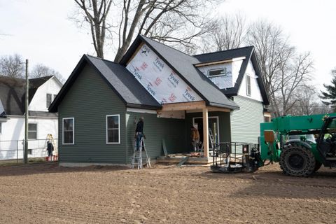 A home in DowagiacCity_Cass