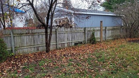 A home in Grayling Twp