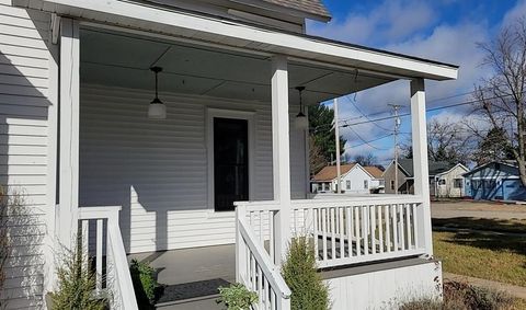 A home in Grayling Twp