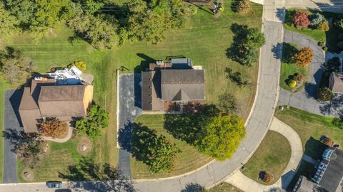 A home in Bloomfield Twp