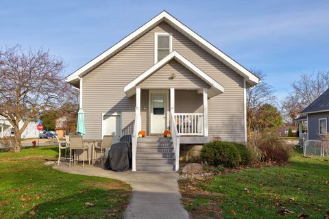 A home in Birch Run Vlg