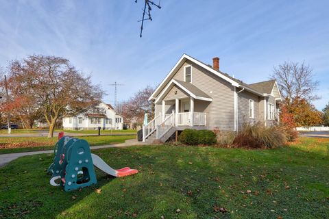 A home in Birch Run Vlg