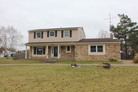 A home in Grand Blanc Twp