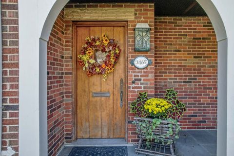 A home in Bloomfield Twp