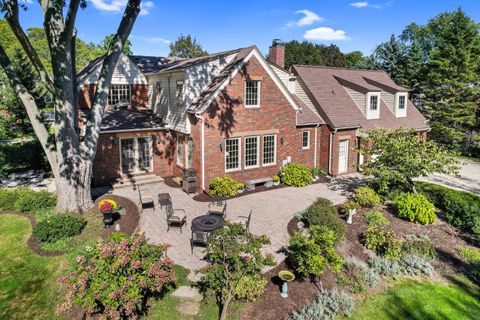 A home in Bloomfield Twp