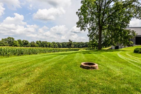 A home in Cohoctah Twp