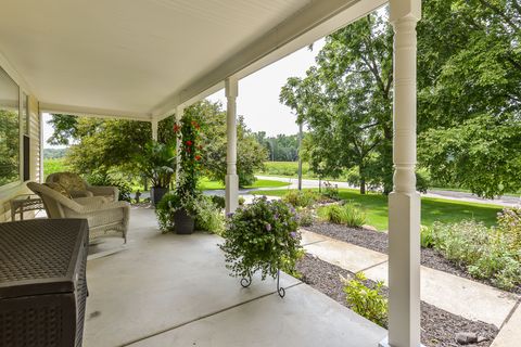 A home in Cohoctah Twp