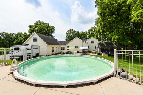 A home in Cohoctah Twp