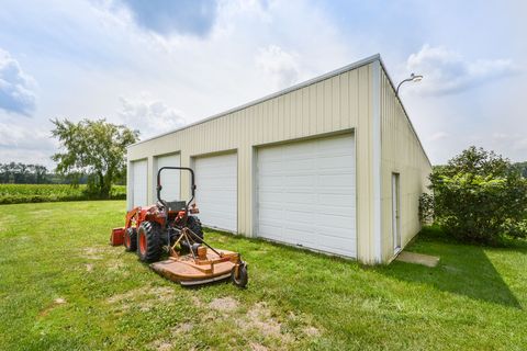 A home in Cohoctah Twp