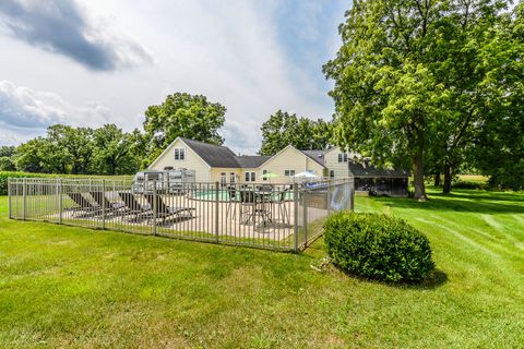 A home in Cohoctah Twp