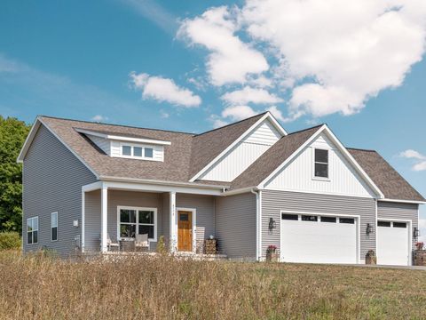 A home in Long Lake Twp