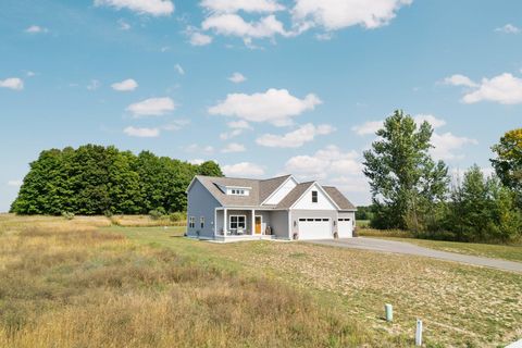 A home in Long Lake Twp