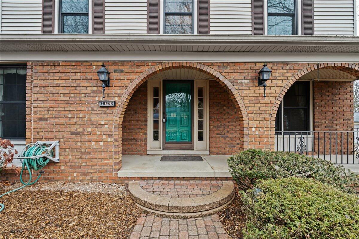36450 Parklane Circle