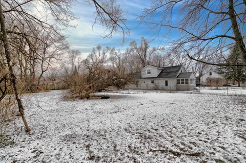 A home in Ypsilanti Twp