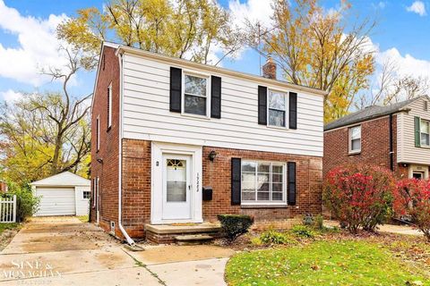 A home in Grosse Pointe Woods