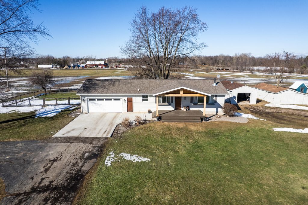 listing image 44