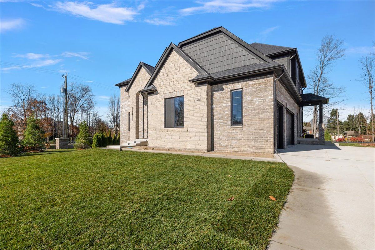 11659 ENCORE Court