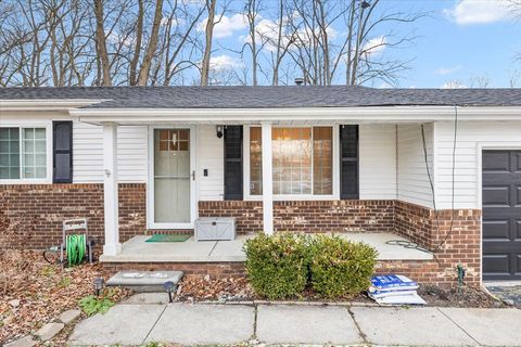 A home in Green Oak Twp