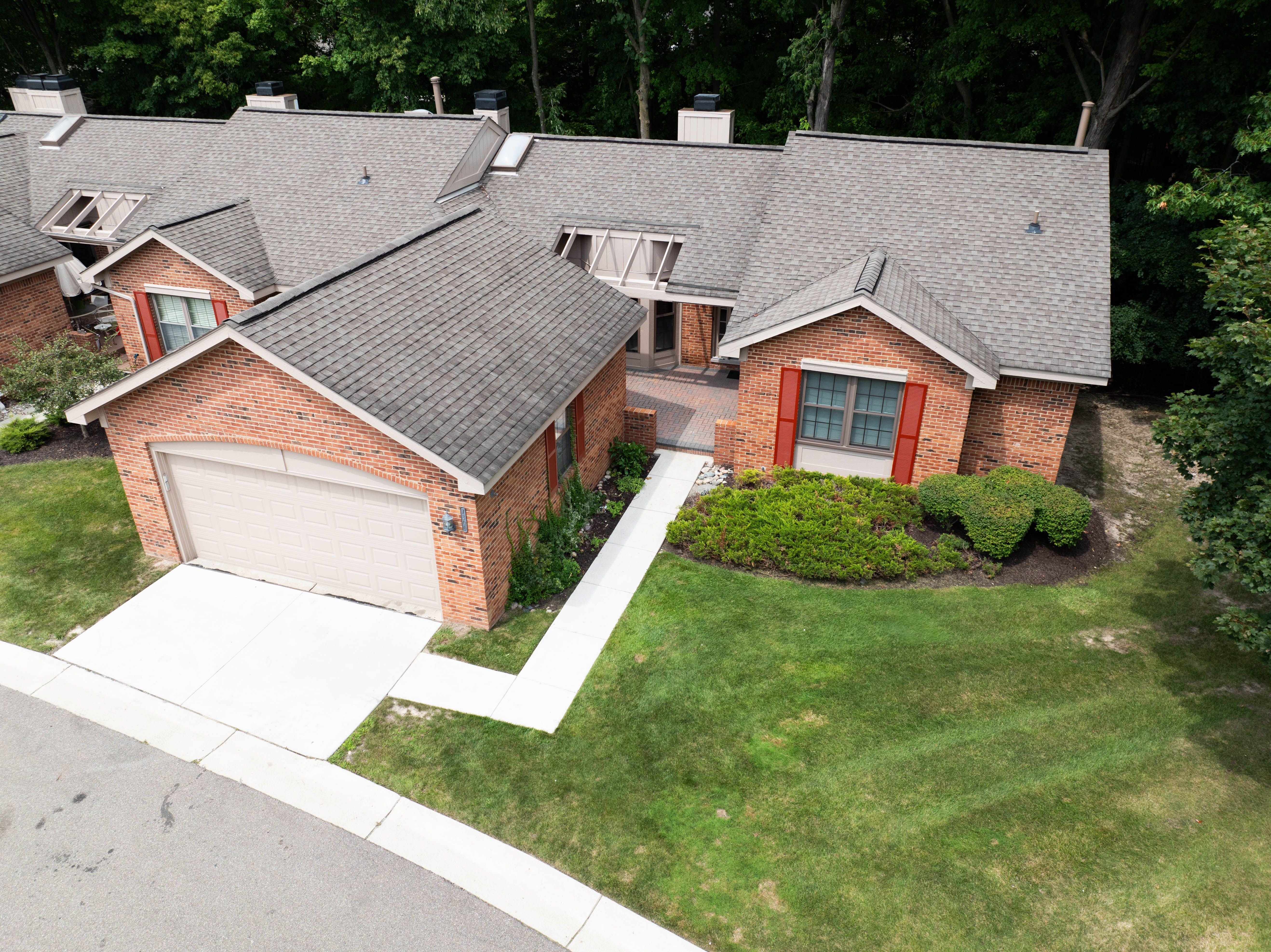 View West Bloomfield Twp, MI 48322 condo
