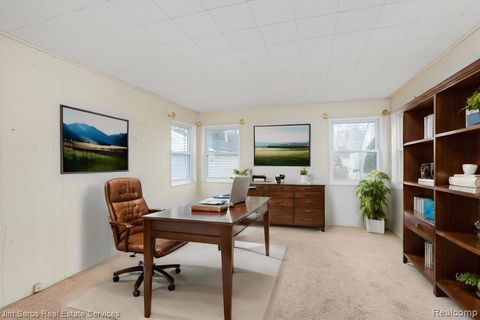 A home in GrossePointeWoodsCity_Wayne