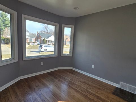 A home in RedfordCharterTownship_Wayne