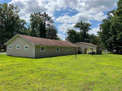 A home in Mills Twp