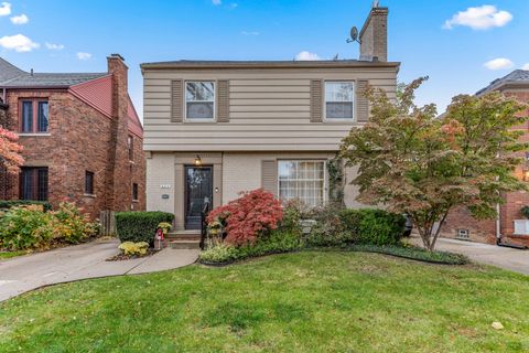 A home in Grosse Pointe Farms