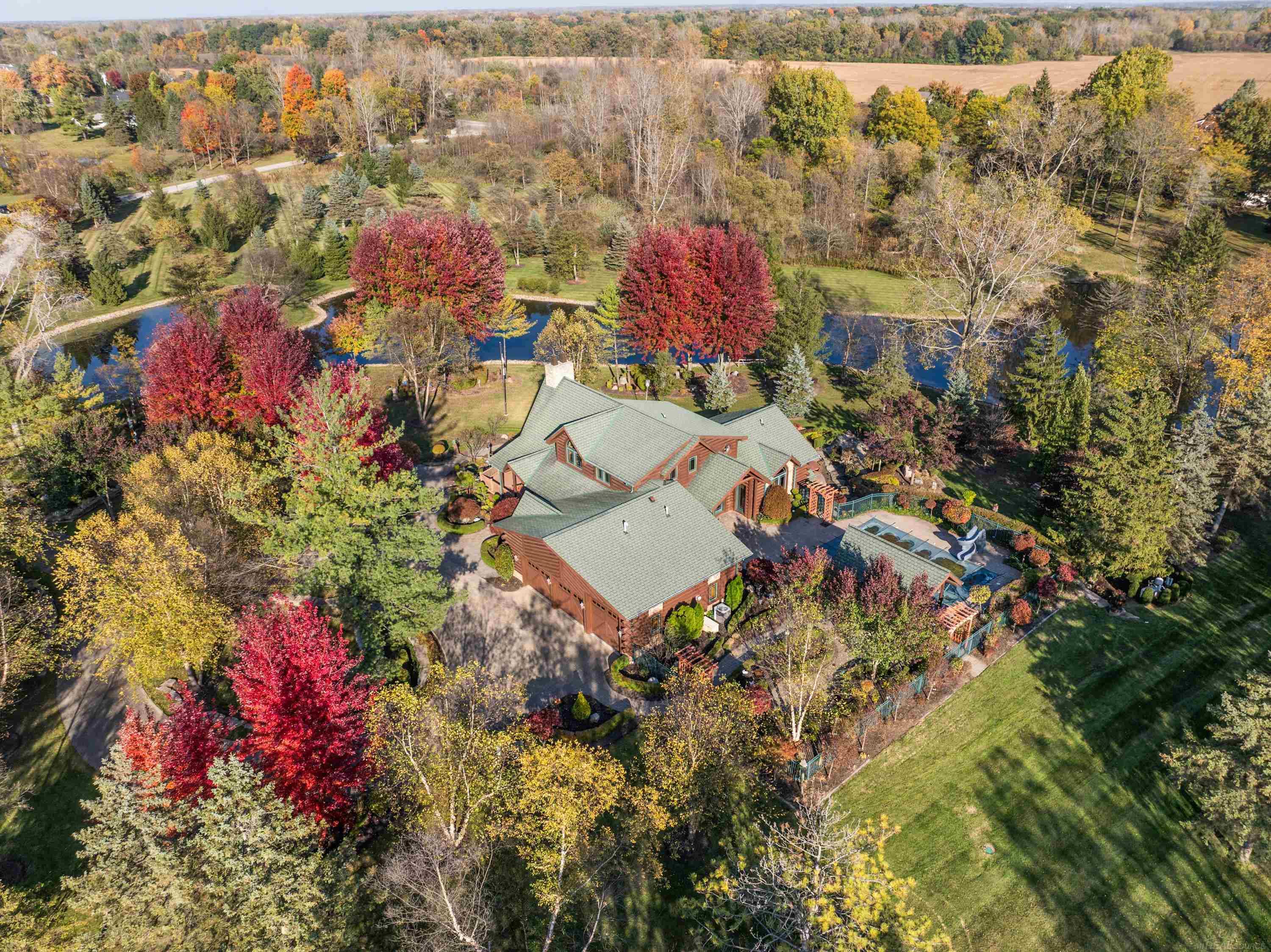 8252 Sandi Lane