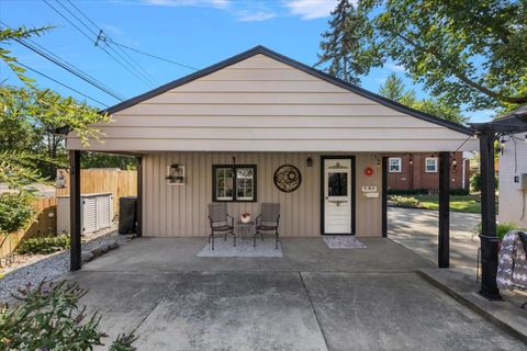 A home in Livonia