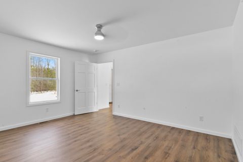 A home in EllsworthTownship_Lake