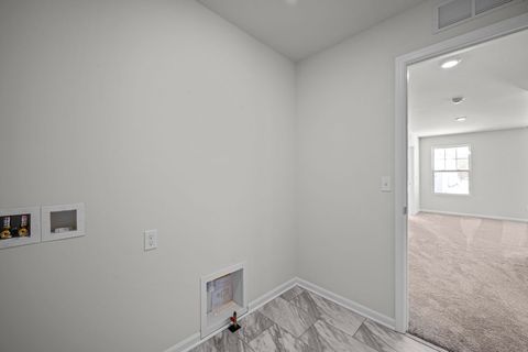 A home in WhiteLakeCharterTownship_Oakland