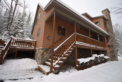 A home in Nunda Twp