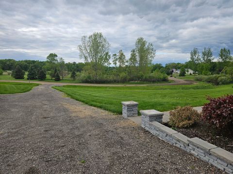 A home in Iosco Twp