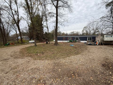 A home in Bloomingdale Twp