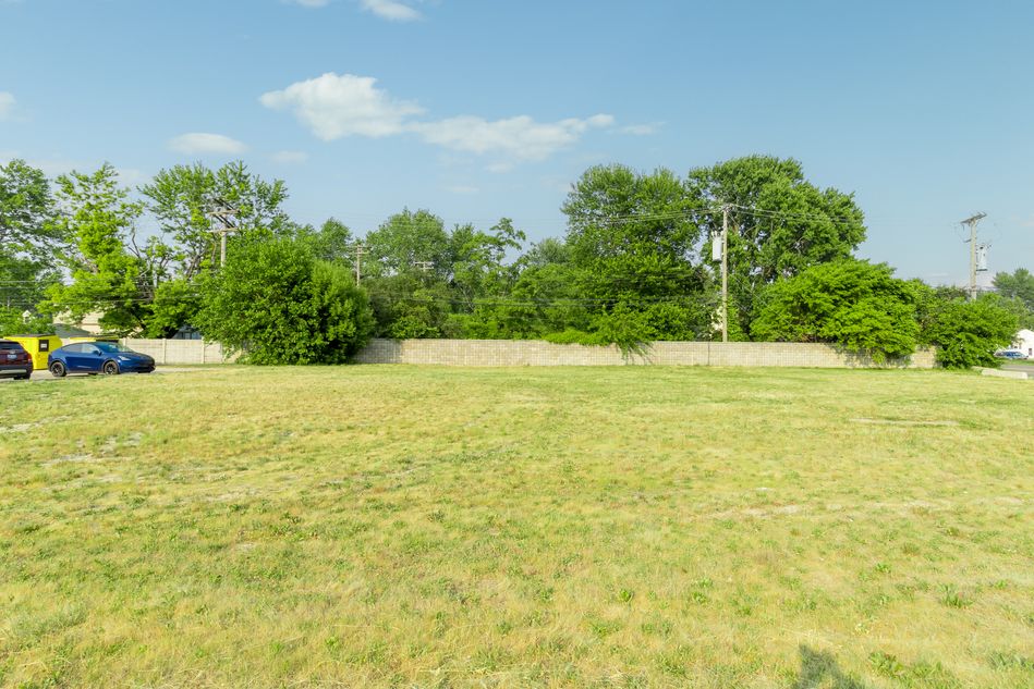 29030 UTICA Road