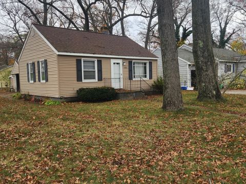 A home in Fruitport Twp